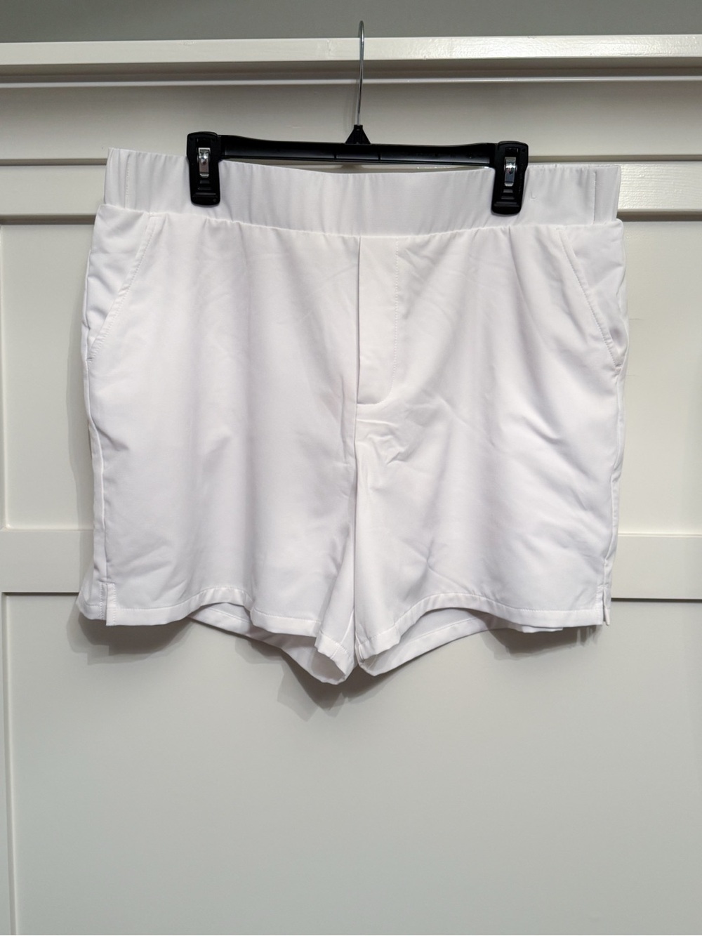 tek gear White Women's Athletic Shorts with Elastic Waist